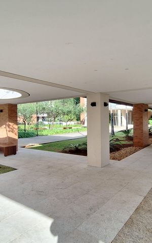 Apartamento à venda com 187m², 3 quartos e 3 vagas Apartamento à venda com 187m², 3 quartos e 3 vagasÁrea comum