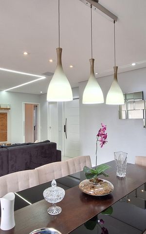 Apartamento à venda com 187m², 3 quartos e 3 vagas Apartamento à venda com 187m², 3 quartos e 3 vagasSala