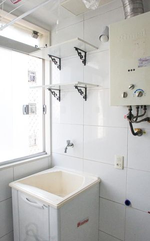 Apartamento para alugar com 64m², 2 quartos e 1 vagaÁrea de Serviço