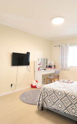 Casa à venda com 400m², 5 quartos e 8 vagasQuarto 4