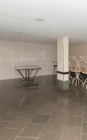 Apartamento à venda com 74m², 3 quartos e 1 vagaÁrea comum - Salão de festas