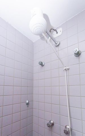 Apartamento à venda com 74m², 3 quartos e 1 vagaBanheiro da Suíte