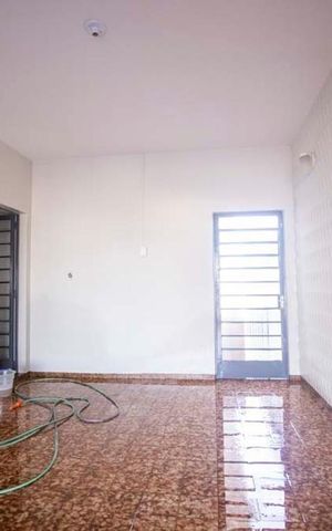 Casa para alugar com 220m², 3 quartos e sem vaga