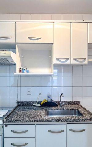 Apartamento para alugar com 41m², 1 quarto e 1 vagaCozinha - Armários