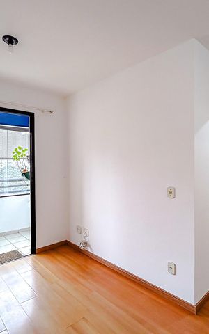 Apartamento para alugar com 41m², 1 quarto e 1 vagaSala