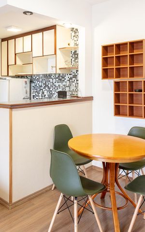 Apartamento à venda com 44m², 1 quarto e 1 vaga Apartamento à venda com 44m², 1 quarto e 1 vagaSala