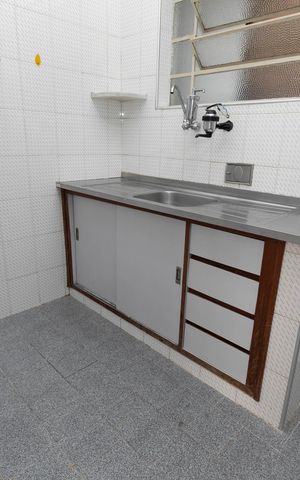 Apartamento à venda com 96m², 2 quartos e sem vagaCozinha