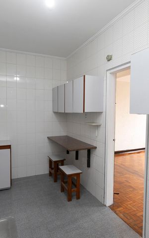 Apartamento à venda com 96m², 2 quartos e sem vagaCozinha