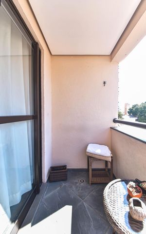 Apartamento à venda com 76m², 3 quartos e 1 vagaVaranda