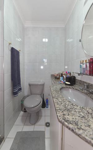 Apartamento à venda com 76m², 3 quartos e 1 vagaBanheiro da Suíte