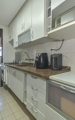 Apartamento à venda com 76m², 3 quartos e 1 vagaCozinha