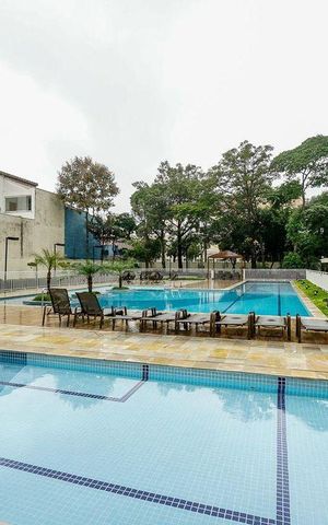 Apartamento à venda com 98m², 3 quartos e 2 vagas Apartamento à venda com 98m², 3 quartos e 2 vagasÁrea Comum - Piscina