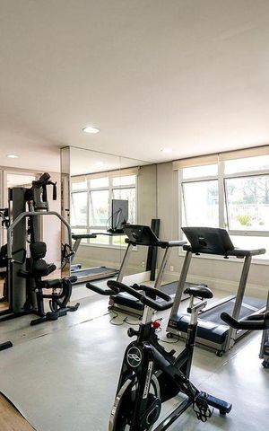 Apartamento à venda com 98m², 3 quartos e 2 vagas Apartamento à venda com 98m², 3 quartos e 2 vagasÁrea Comum - Academia