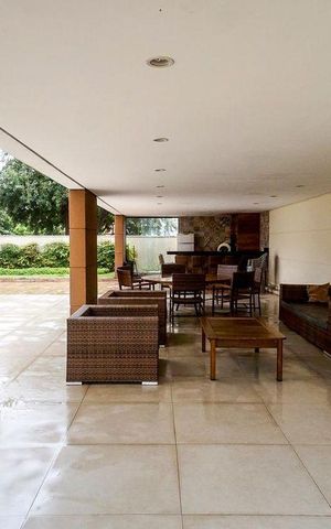 Apartamento à venda com 98m², 3 quartos e 2 vagas Apartamento à venda com 98m², 3 quartos e 2 vagasÁrea Comum - Churrasqueira