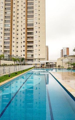 Apartamento à venda com 98m², 3 quartos e 2 vagas Apartamento à venda com 98m², 3 quartos e 2 vagasÁrea Comum - Piscina