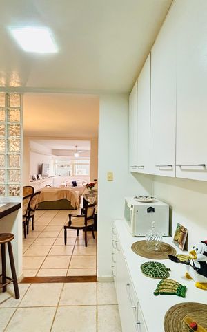 Apartamento à venda com 120m², 3 quartos e sem vaga Apartamento à venda com 120m², 3 quartos e sem vagaCozinha