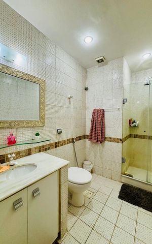 Apartamento à venda com 120m², 3 quartos e sem vaga Apartamento à venda com 120m², 3 quartos e sem vagaBanheiro 3
