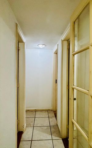 Apartamento à venda com 120m², 3 quartos e sem vaga Apartamento à venda com 120m², 3 quartos e sem vagaCorredor