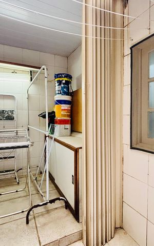 Apartamento à venda com 120m², 3 quartos e sem vaga Apartamento à venda com 120m², 3 quartos e sem vagaÁrea de serviço
