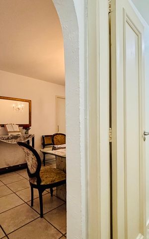 Apartamento à venda com 120m², 3 quartos e sem vaga Apartamento à venda com 120m², 3 quartos e sem vagaCorredor