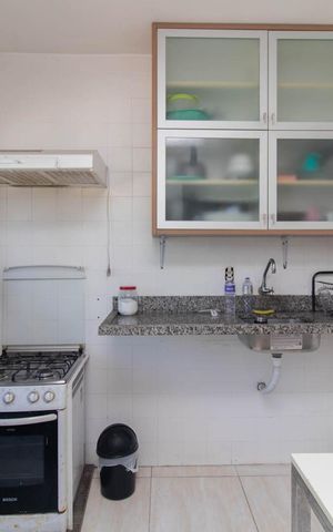 Apartamento à venda com 65m², 2 quartos e sem vagaCozinha