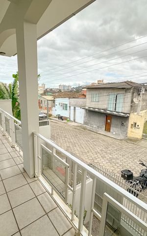 Casa para alugar com 500m², 7 quartos e 4 vagasVaranda