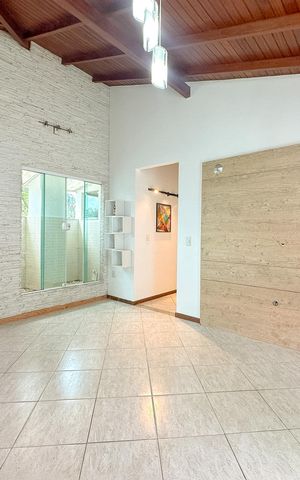 Casa para alugar com 500m², 7 quartos e 4 vagasCobertura