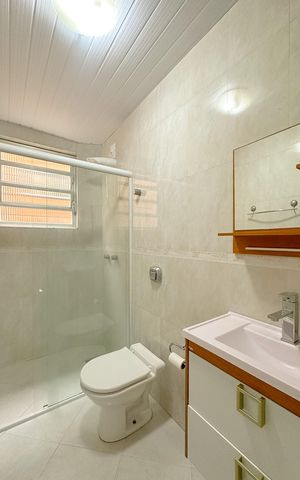 Casa para alugar com 500m², 7 quartos e 4 vagasBanheiro social