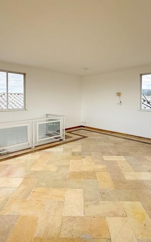 Casa para alugar com 500m², 7 quartos e 4 vagasEscritório