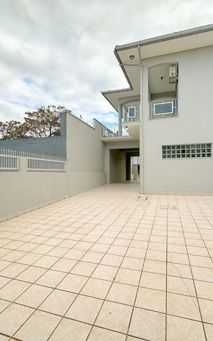 Casa para alugar com 500m², 7 quartos e 4 vagasÁrea externa