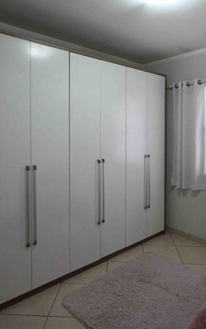 Casa à venda com 110m², 3 quartos e 2 vagas Casa à venda com 110m², 3 quartos e 2 vagasQuarto