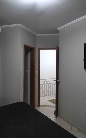 Casa à venda com 110m², 3 quartos e 2 vagas Casa à venda com 110m², 3 quartos e 2 vagasSuíte