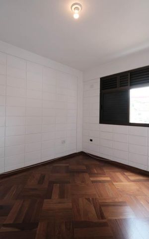 Apartamento à venda com 124m², 3 quartos e 2 vagasQuarto 2