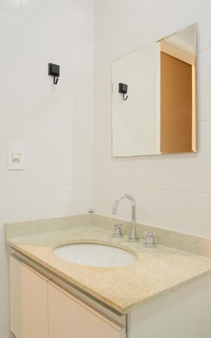 Apartamento à venda com 73m², 3 quartos e 2 vagasBanheiro da Suíte