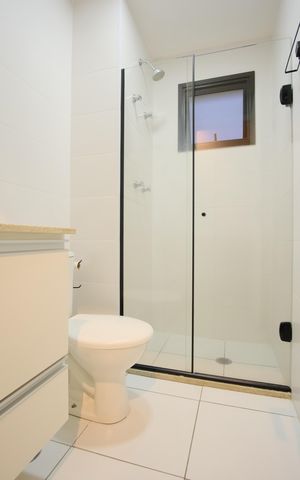Apartamento à venda com 73m², 3 quartos e 2 vagasBanheiro da Suíte