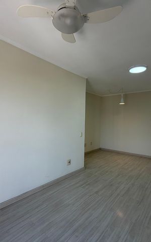 Apartamento à venda com 78m², 2 quartos e 1 vaga Apartamento à venda com 78m², 2 quartos e 1 vagaSala