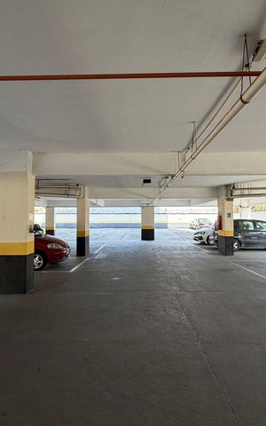 Apartamento à venda com 78m², 2 quartos e 1 vaga Apartamento à venda com 78m², 2 quartos e 1 vagaGaragem