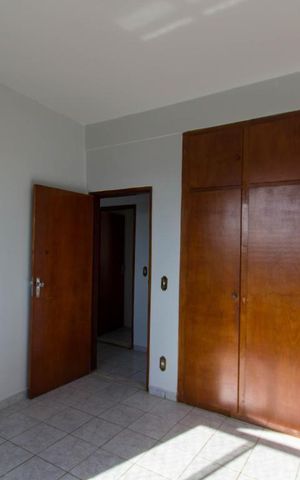 Apartamento para alugar com 120m², 3 quartos e 1 vaga
