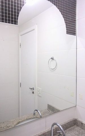 Apartamento à venda com 56m², 2 quartos e 1 vaga Apartamento à venda com 56m², 2 quartos e 1 vagaBanheiro Social