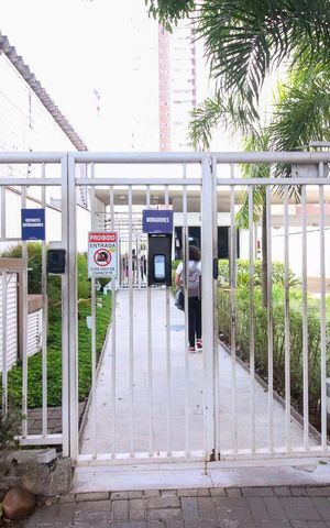 Apartamento à venda com 56m², 2 quartos e 1 vaga Apartamento à venda com 56m², 2 quartos e 1 vagaFachada