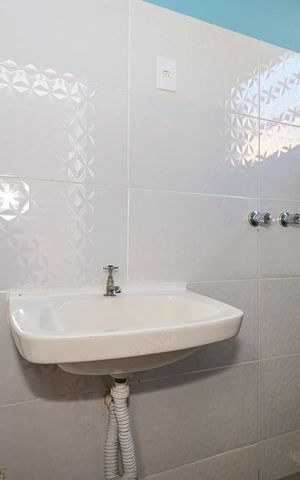 Casa à venda com 95m², 3 quartos e 6 vagasBanheiro Suíte 1