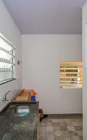 Casa à venda com 95m², 3 quartos e 6 vagasCozinha