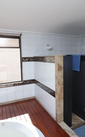 Apartamento para alugar com 350m², 4 quartos e 4 vagasBanheiro da Suíte 4