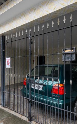 Casa para alugar com 236m², 7 quartos e 2 vagas Casa para alugar com 236m², 7 quartos e 2 vagasGaragem