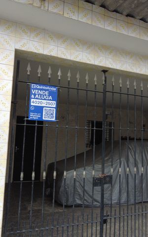 Casa à venda com 236m², 5 quartos e 2 vagasPlaquinha