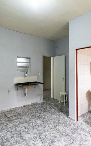 Casa para alugar com 236m², 7 quartos e 2 vagas Casa para alugar com 236m², 7 quartos e 2 vagasKitnet 3 Quarto /Cozinha