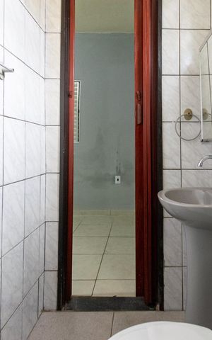 Casa para alugar com 236m², 7 quartos e 2 vagas Casa para alugar com 236m², 7 quartos e 2 vagasKitnet 2 Banheiro