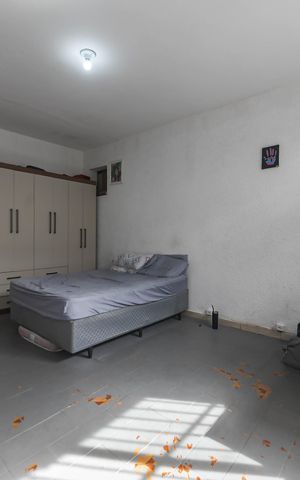 Casa à venda com 236m², 5 quartos e 2 vagasQuarto -Casa 2