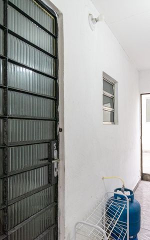 Casa para alugar com 236m², 7 quartos e 2 vagas Casa para alugar com 236m², 7 quartos e 2 vagasKitnet 5