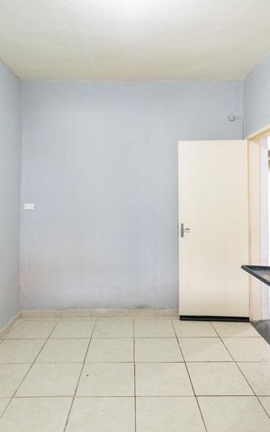 Casa para alugar com 236m², 7 quartos e 2 vagas Casa para alugar com 236m², 7 quartos e 2 vagasKitnet 2 Quarto e Cozinha
